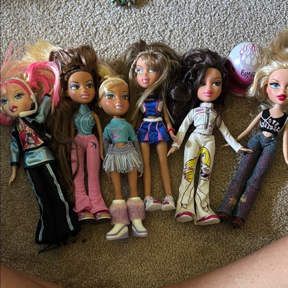 Rare vintage Bratz dolls lot sports race car rocker ice skater cheerleader mga